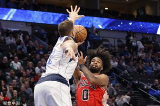 10个篮板 10个篮板