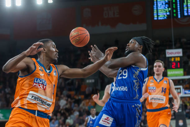 赛程充满期 赛程充满期