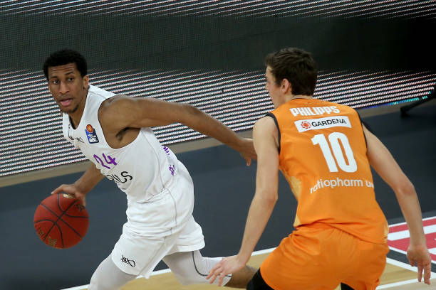 度型边路球 度型边路球