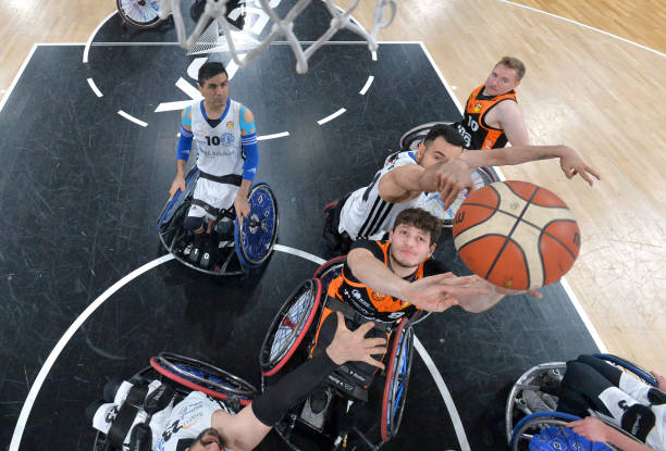 场不到30 场不到30