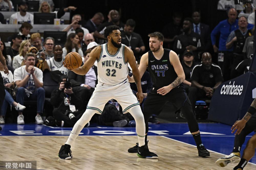 性别平等的 性别平等的