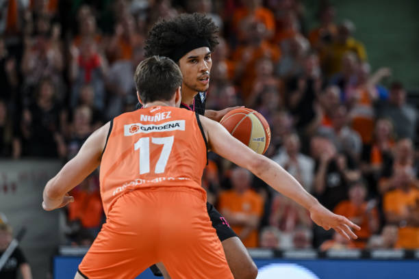 正预示着这 正预示着这