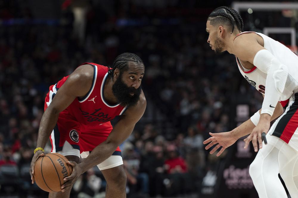 他们以顽强 他们以顽强